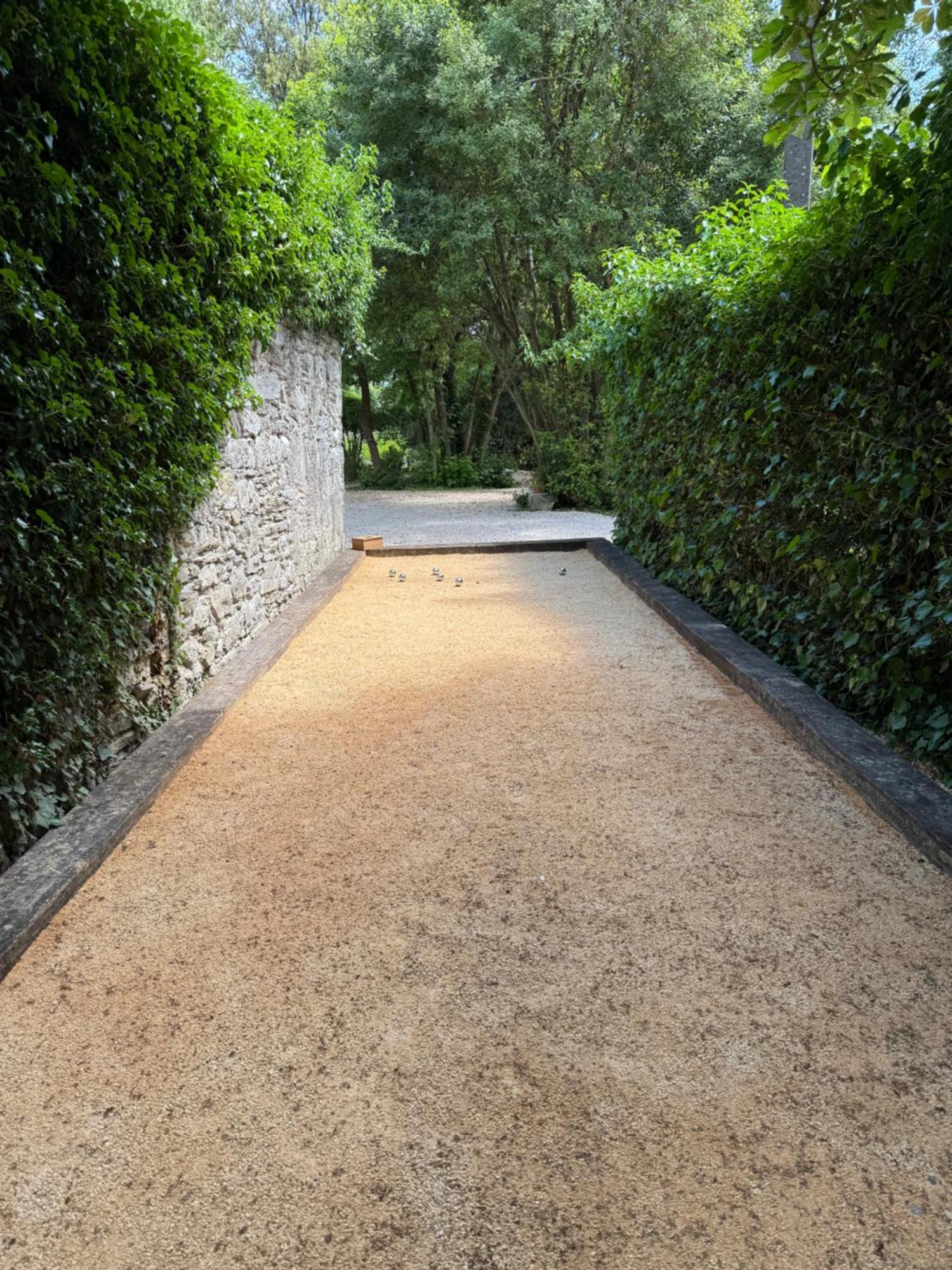 Les Terres Aoyama Hotel Saint Julien Les Rosiers Exterior photo